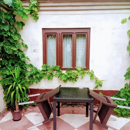Kuca Iz Zavicaja Apartment